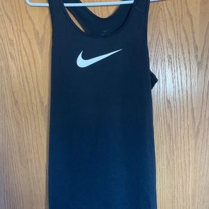 nike tank top